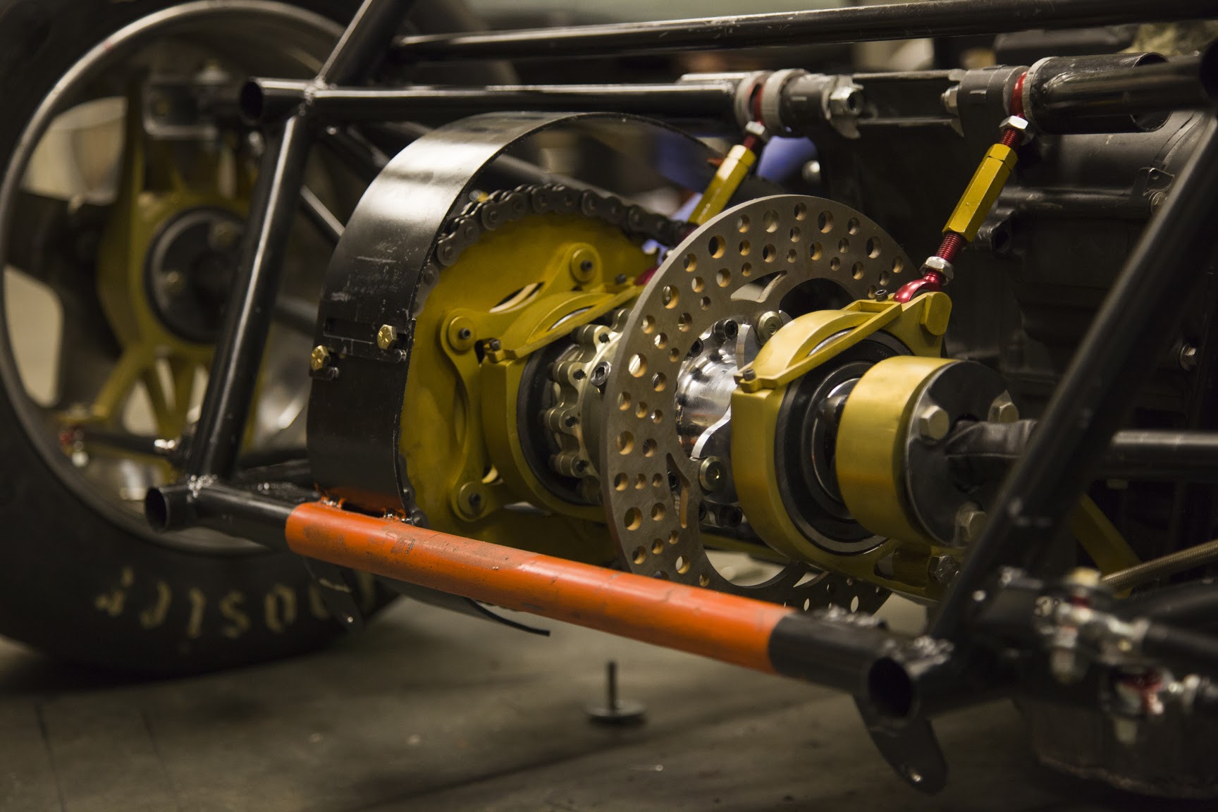 Carbon Fiber Driveshaft